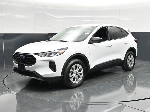 Used 2025 Ford Escape Active AWD/4WD image 3