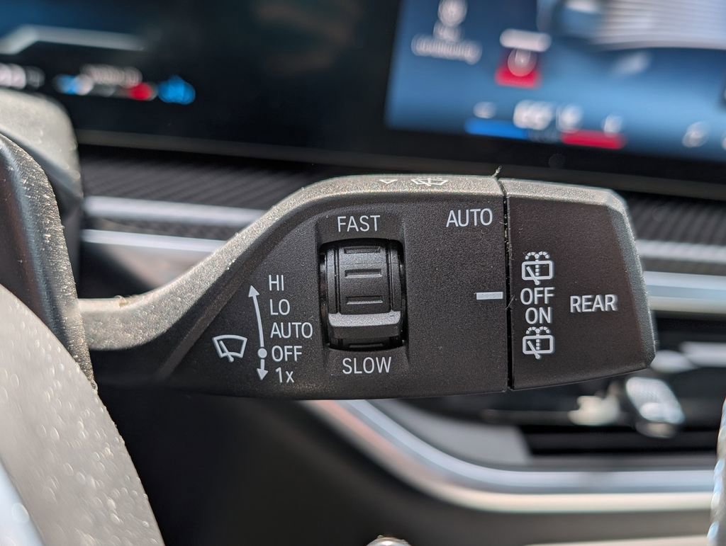 Used 2026 BMW X5 M60i image 44