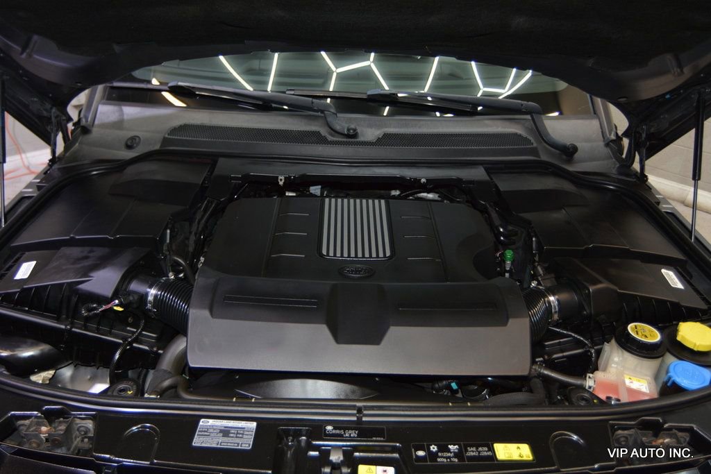 Used 2016 Land Rover LR4 HSE image 37