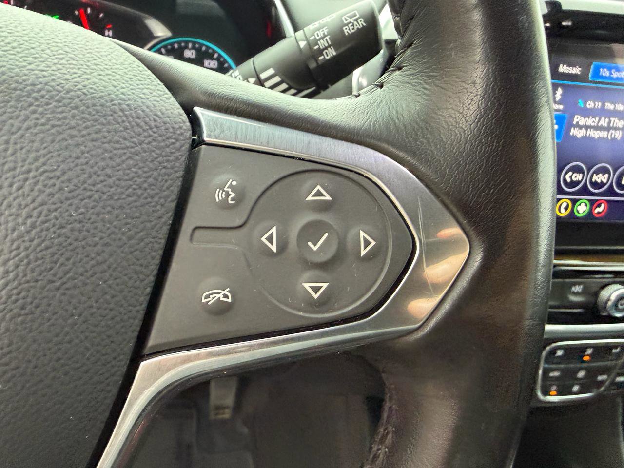 Used 2020 Chevrolet Traverse LT image 31