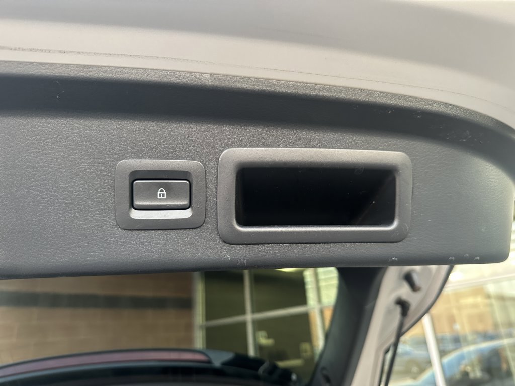 Used 2023 MAZDA CX-30 AWD 2.5 S w/ Select Package image 32