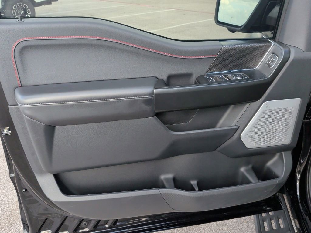 Used 2025 Ford F150 Raptor AWD/4WD image 11