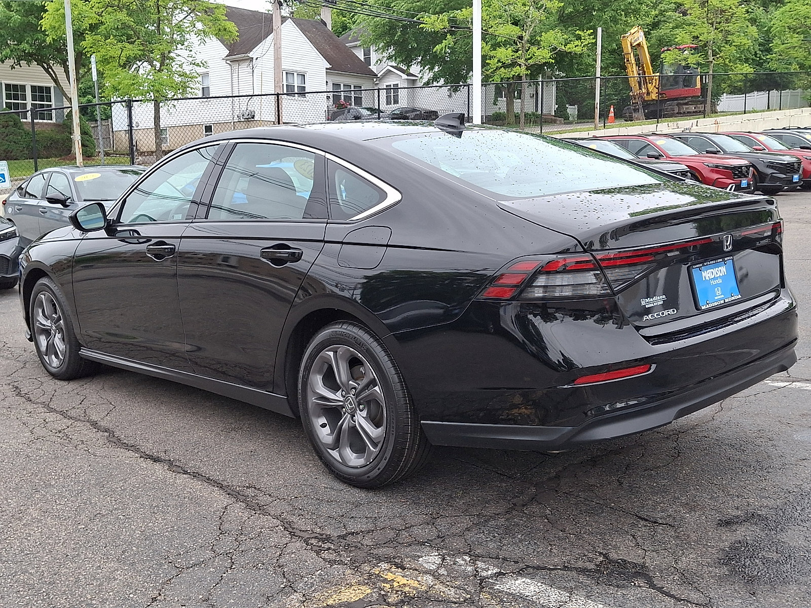 Used 2023 Honda Accord EX image 4