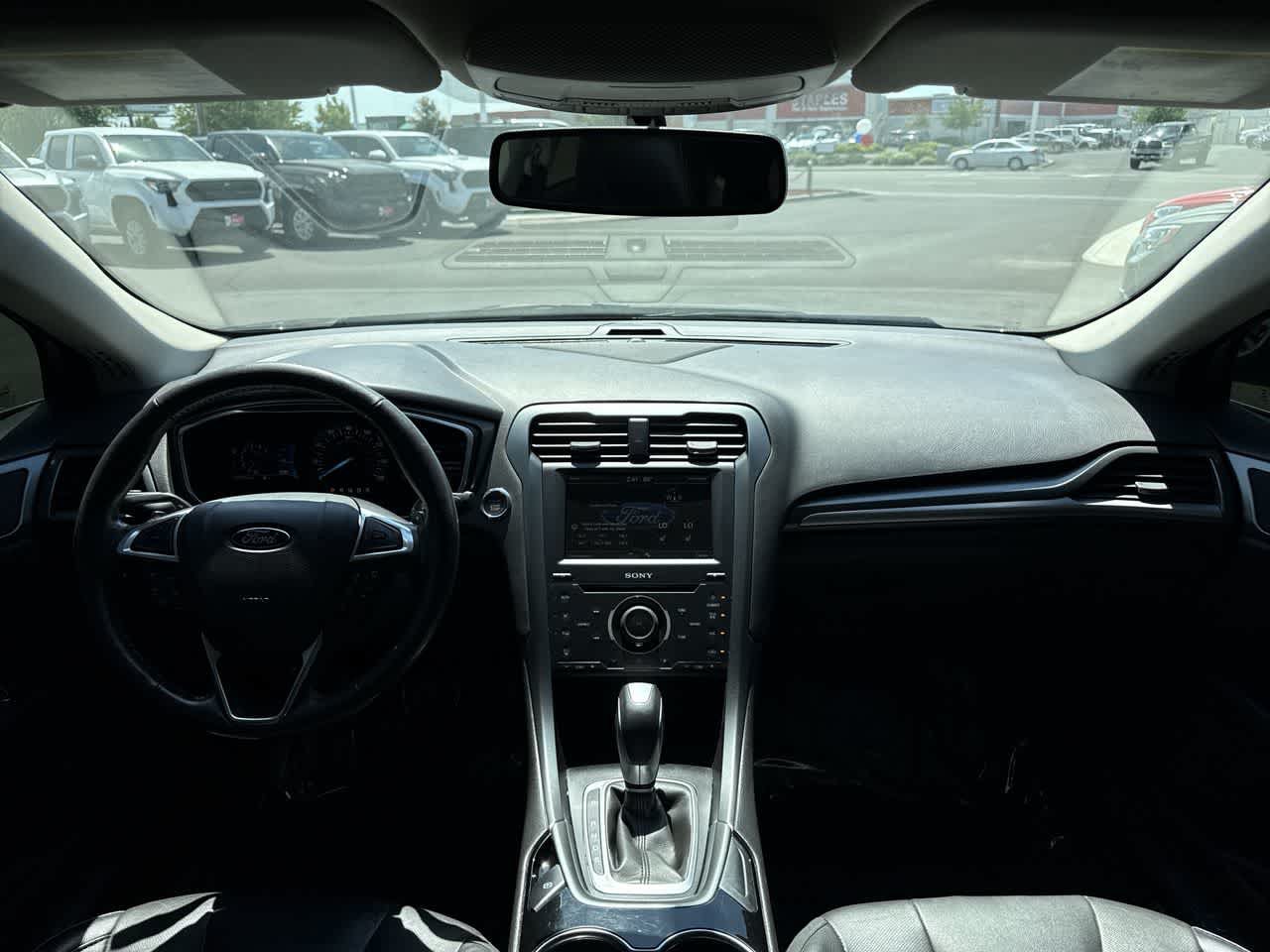 Used 2014 Ford Fusion Titanium FWD image 15