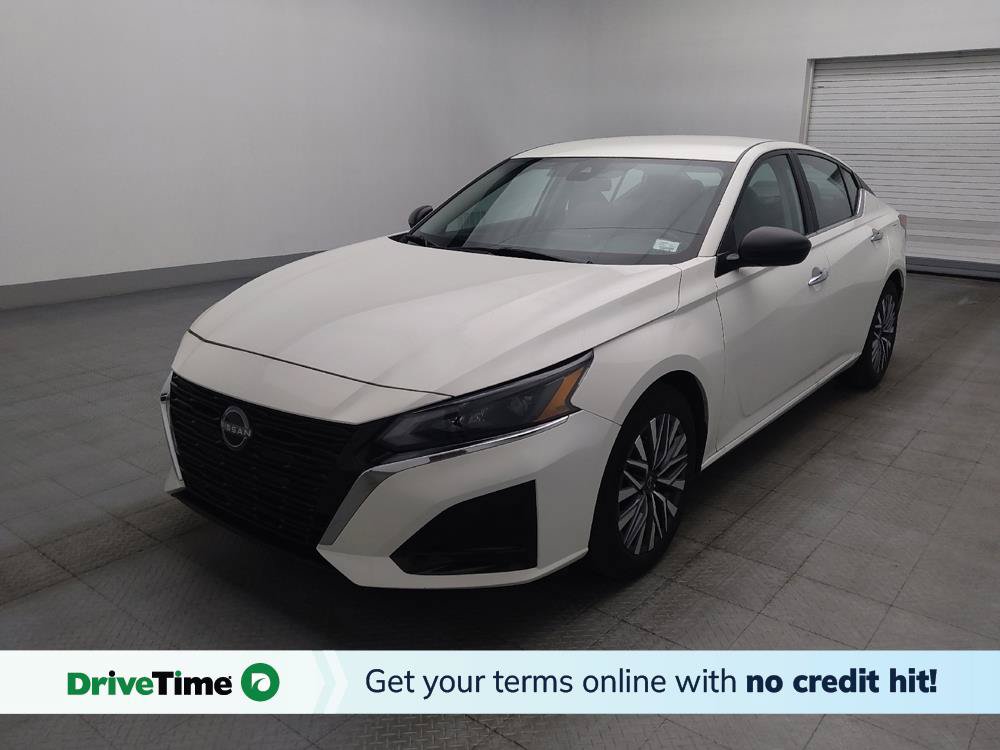 Used 2025 Nissan Altima 2.5 SV FWD image 1