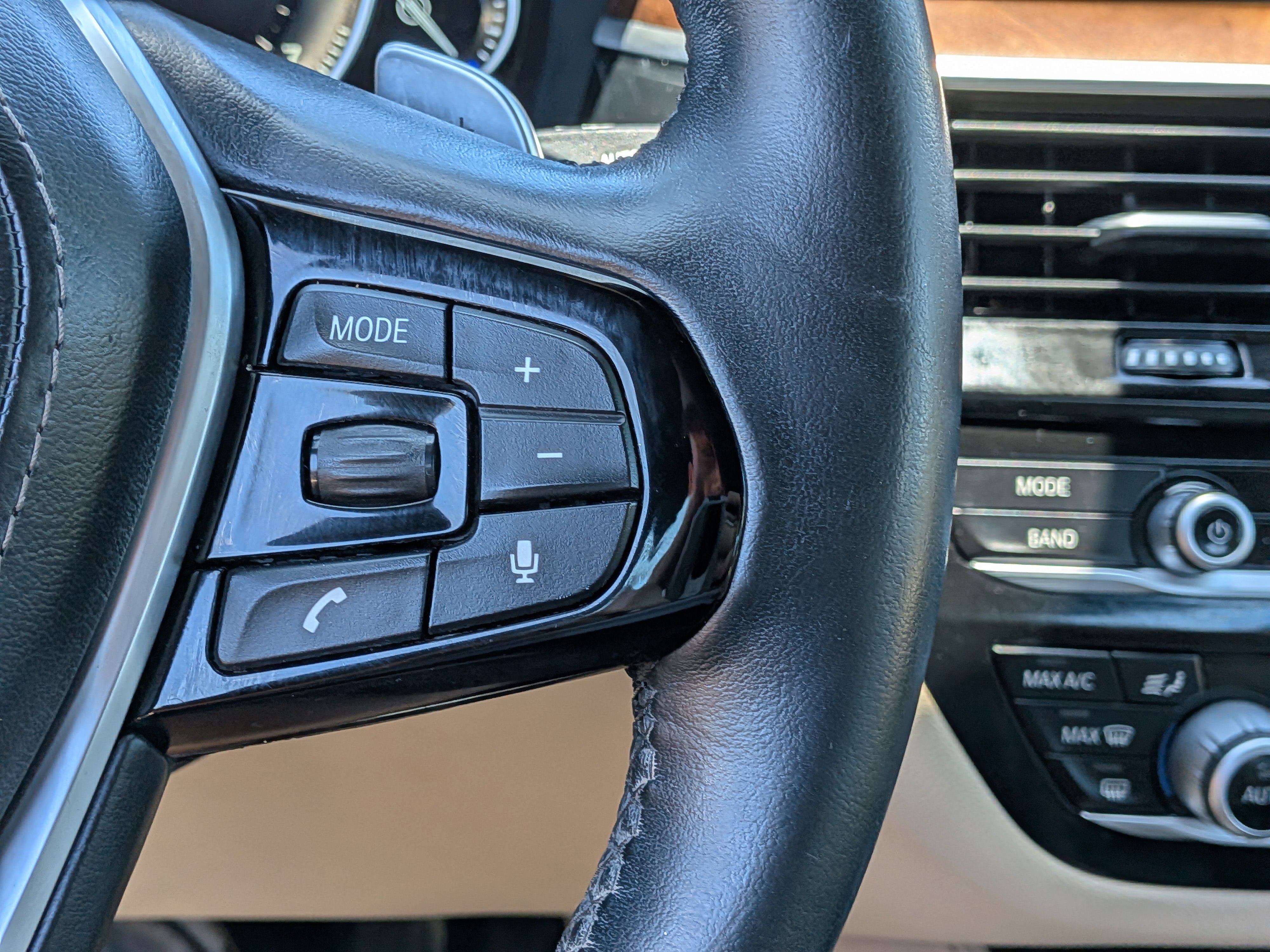 Used 2018 BMW 530i RWD image 26