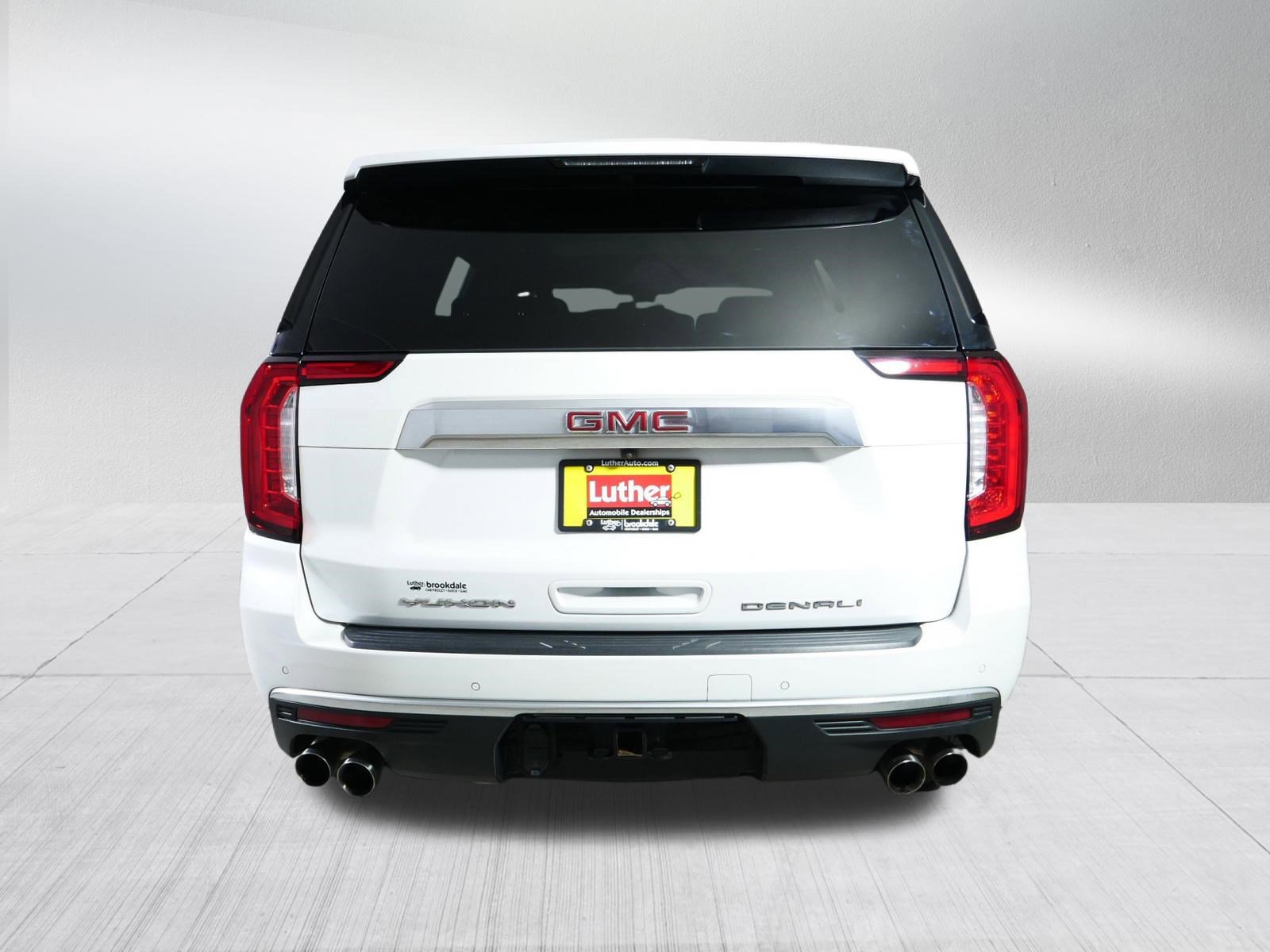 Used 2022 GMC Yukon Denali AWD/4WD image 6