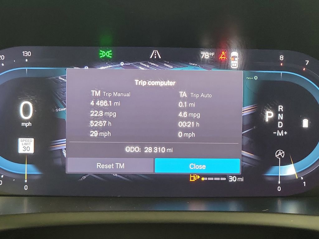 Used 2023 Volvo XC90 B6 Plus image 28