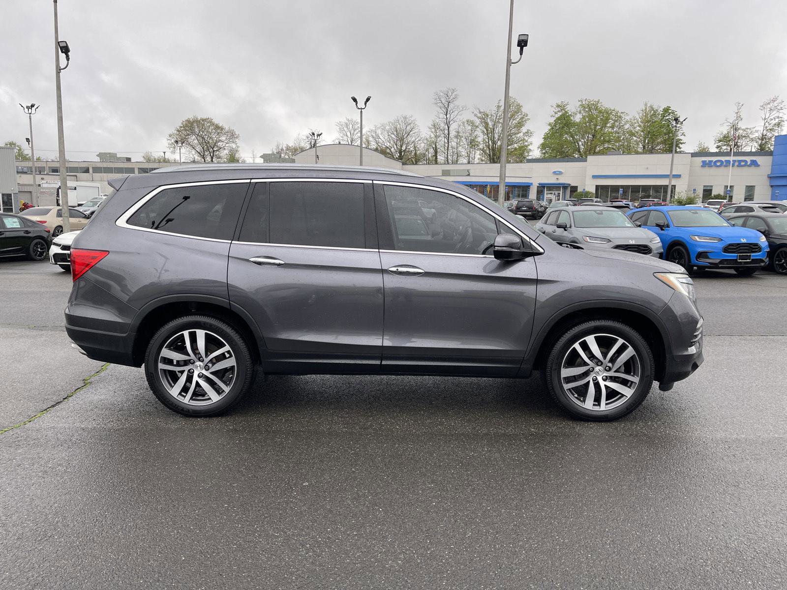 Used 2018 Honda Pilot Elite image 25