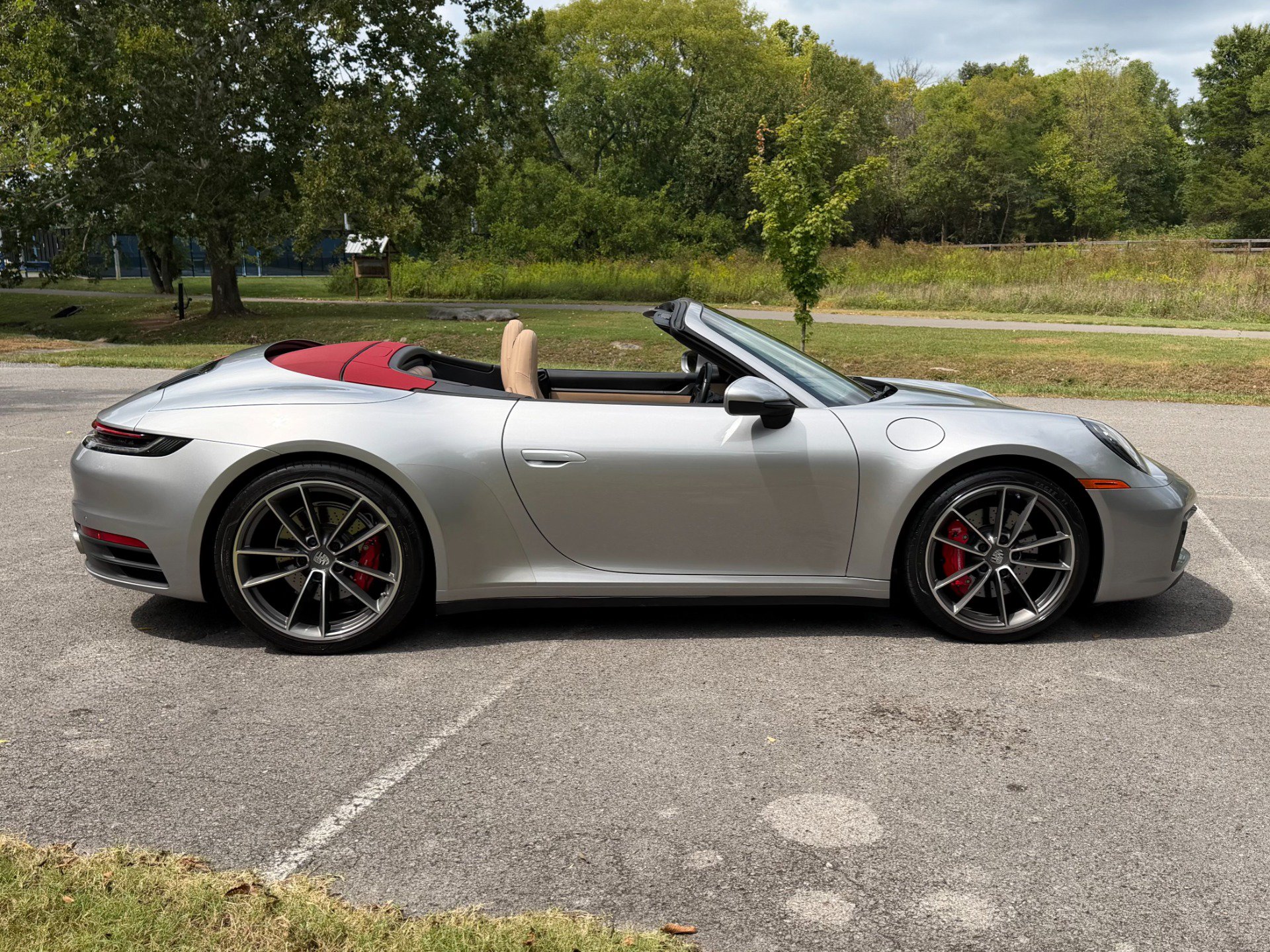 Used 2020 Porsche 911 Carrera S RWD image 8