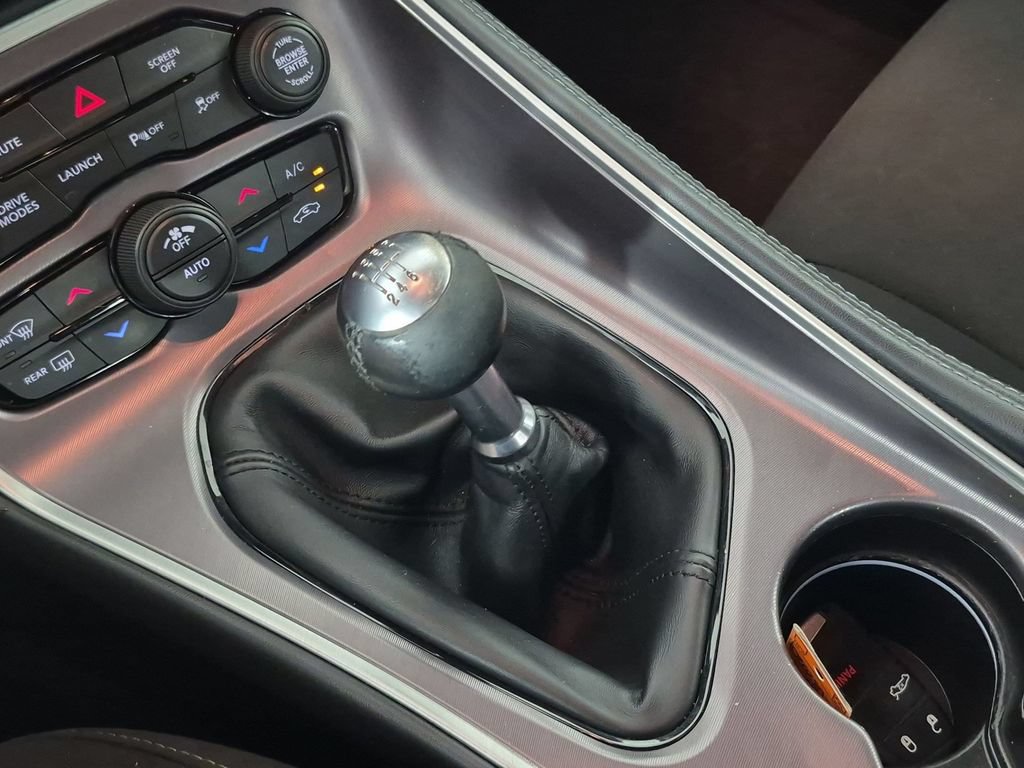 Used 2022 Dodge Challenger R/T Scat Pack RWD image 26