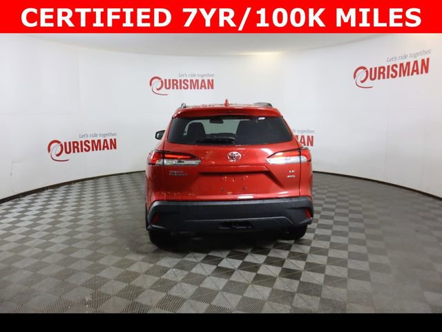 Used 2024 Toyota Corolla Cross LE image 12