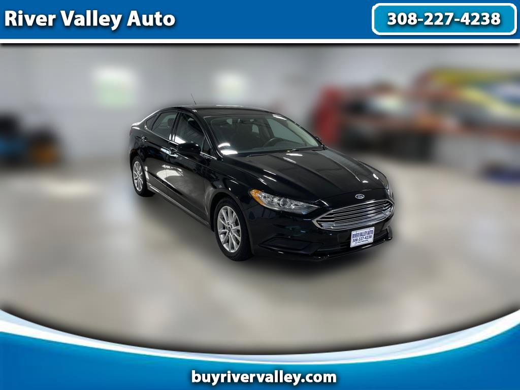 Used 2017 Ford Fusion SE w/ Fusion SE Technology Package