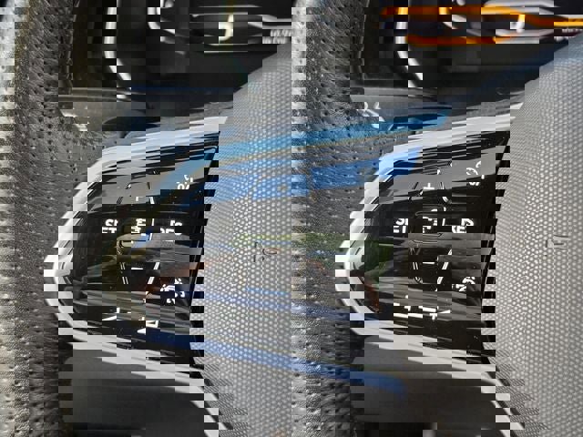 Used 2024 Volkswagen Jetta GLI Autobahn image 28