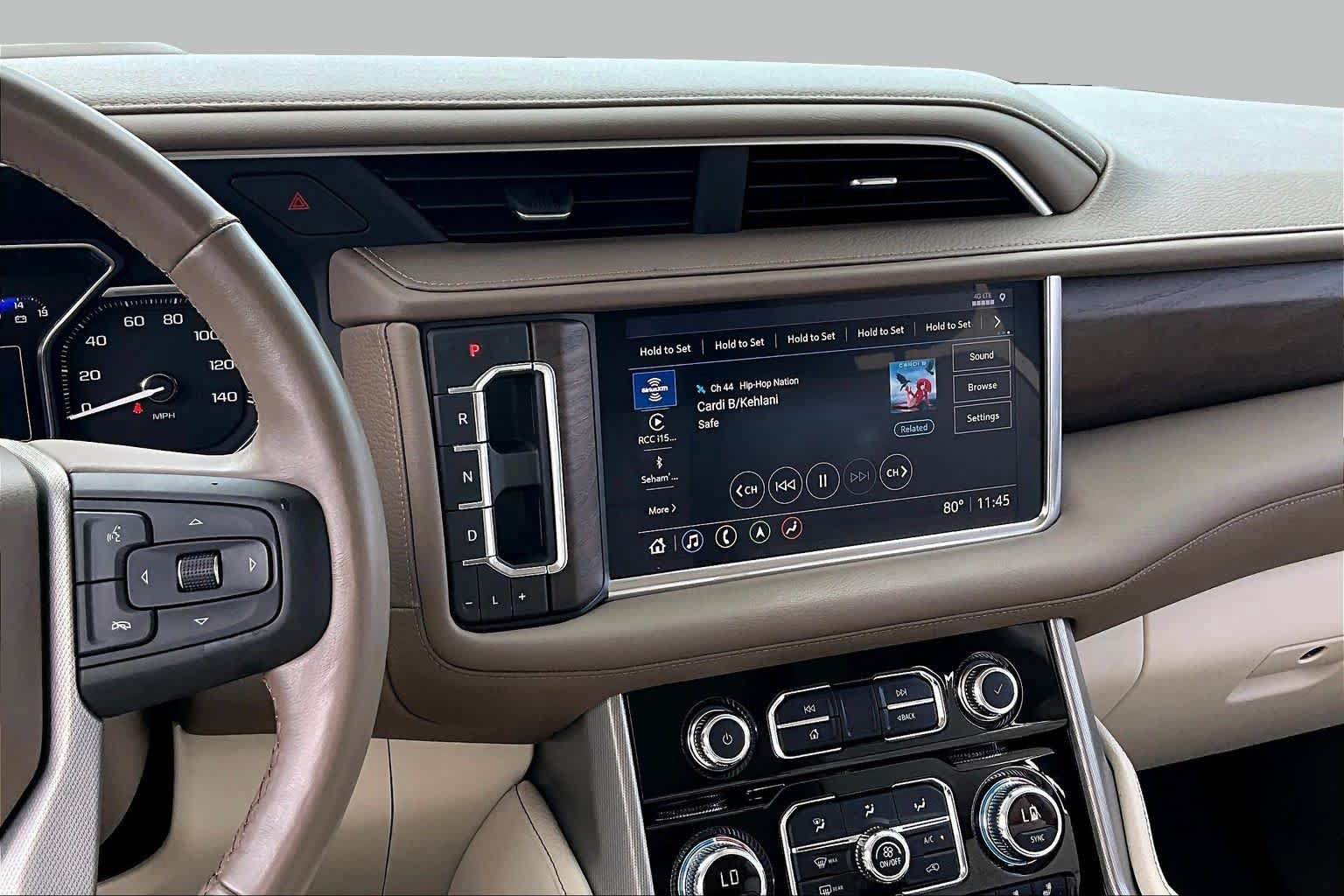 Used 2021 GMC Yukon XL Denali w/ Denali Premium Package RWD image 7