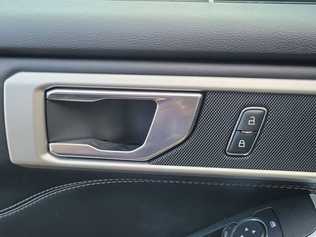 Used 2021 Ford Explorer XLT RWD image 14