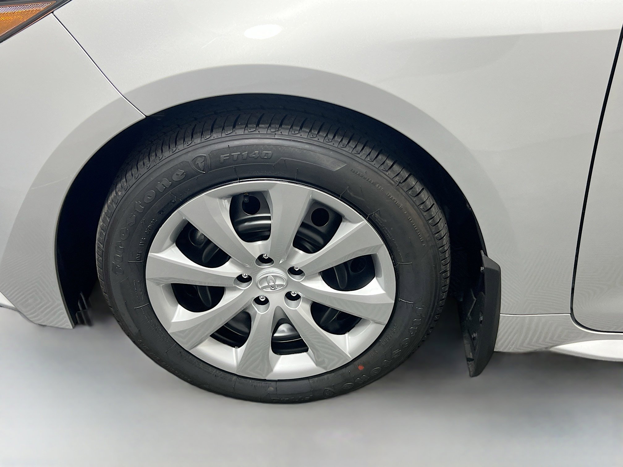 New 2025 Toyota Corolla LE image 13