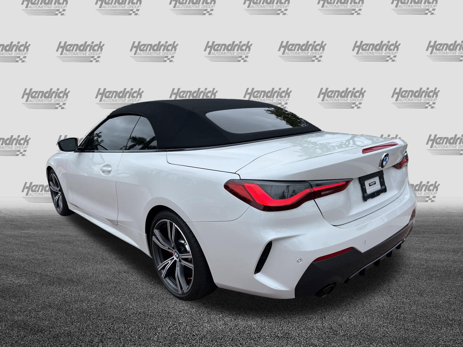 Certified 2023 BMW 430i Convertible w/ M Sport Package RWD image 8
