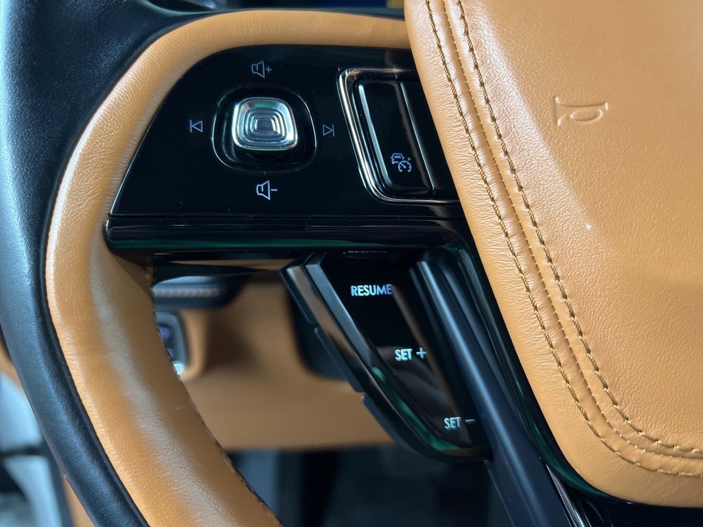 Certified 2020 Lincoln Aviator Black Label w/ Dynamic Handling Package image 17