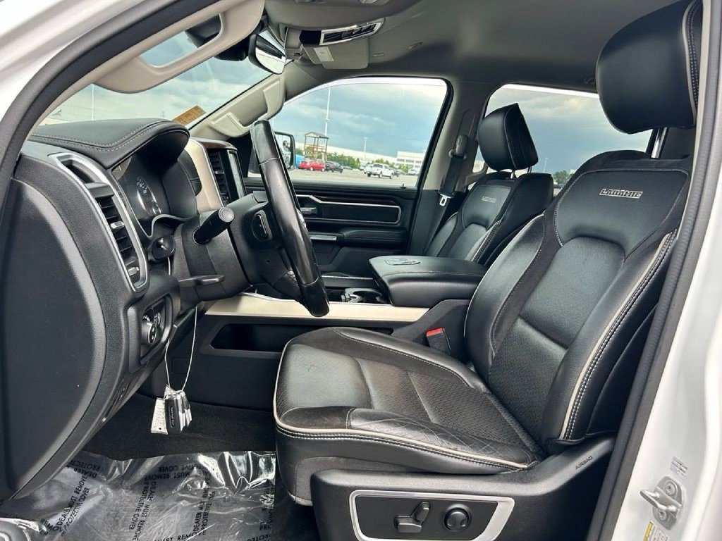 Used 2022 RAM 1500 Laramie AWD/4WD image 12