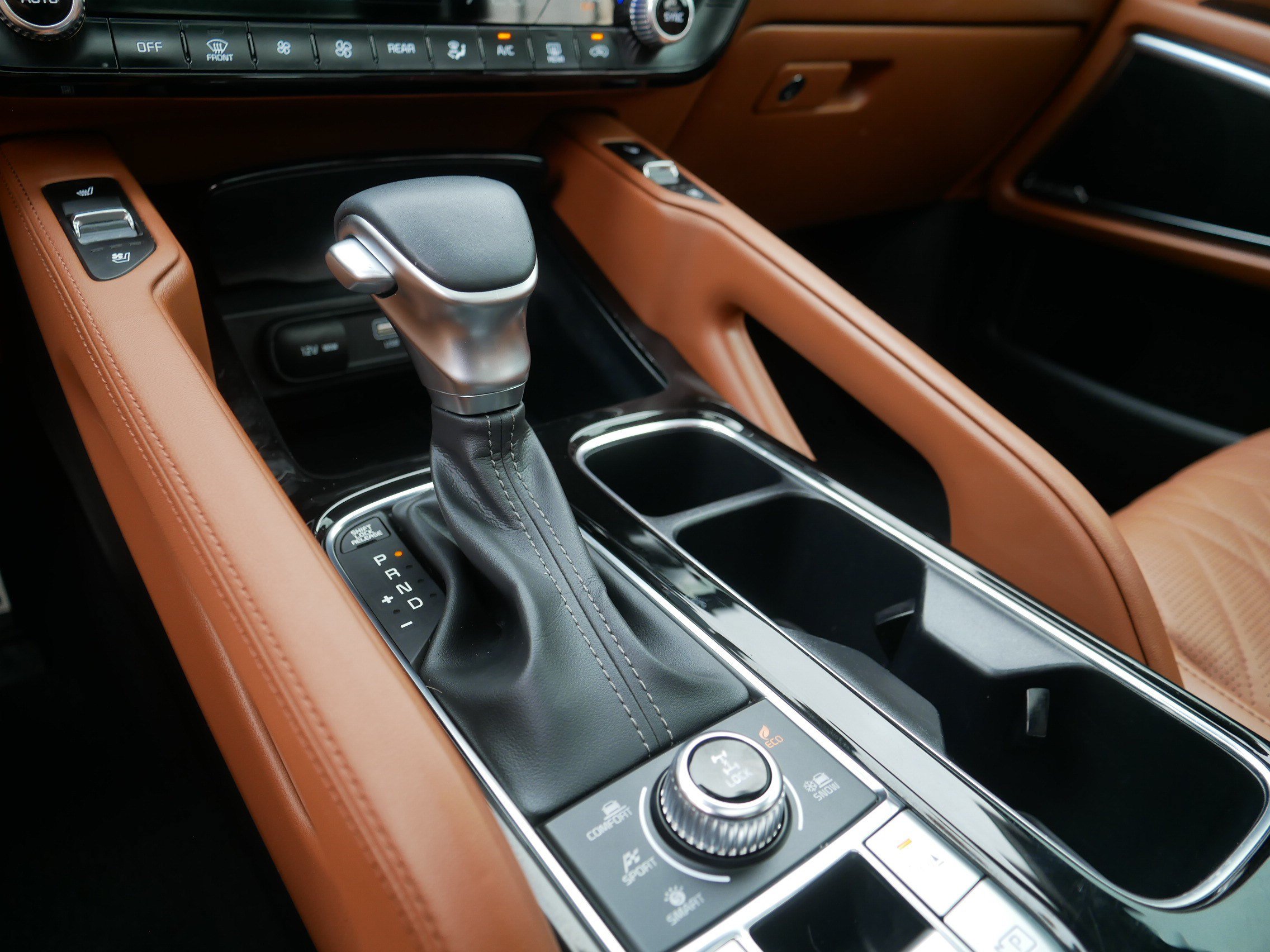 Certified 2025 Kia Telluride SX Prestige X-Line AWD/4WD image 24