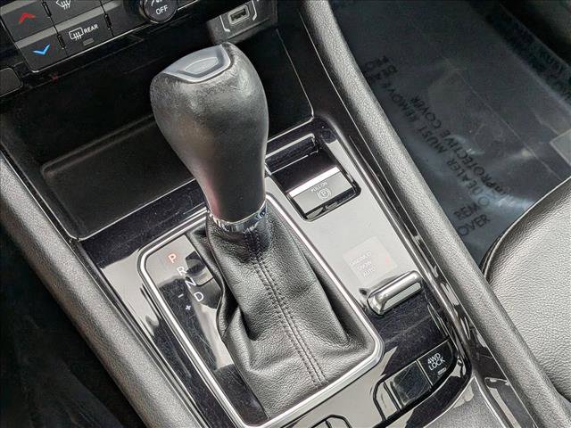 Used 2023 Jeep Compass Latitude w/ Sun and Sound Group AWD/4WD image 12