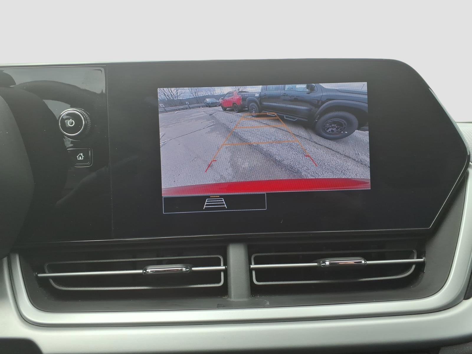 Certified 2024 Chevrolet Trax LS w/ LS Convenience Package image 22