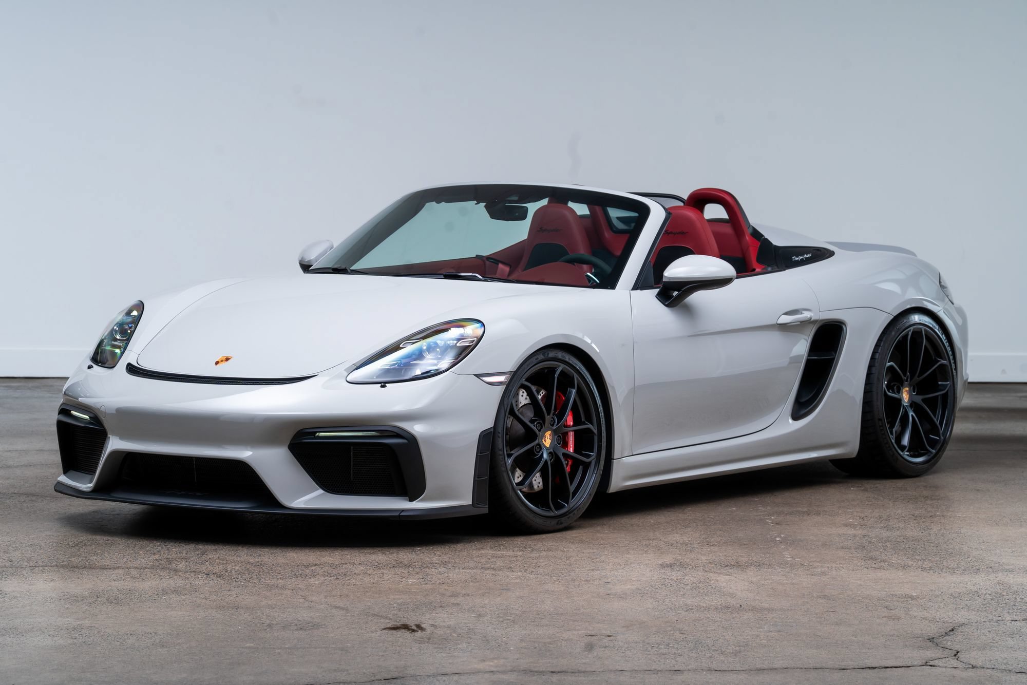 Used 2021 Porsche 718 Boxster Spyder RWD image 4