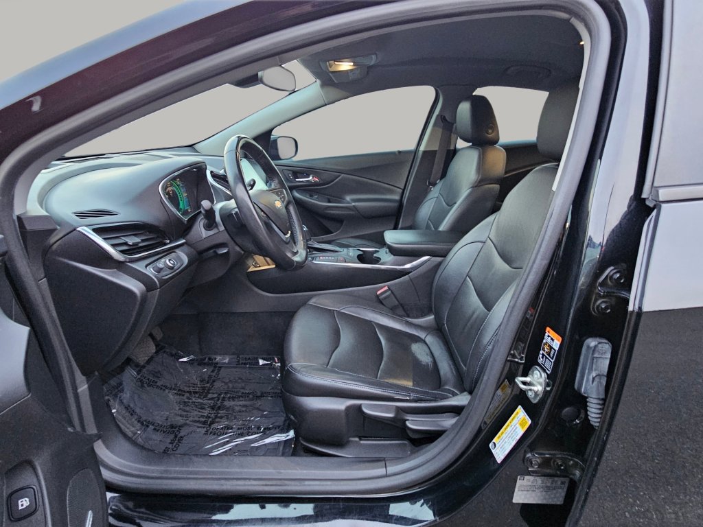Used 2016 Chevrolet Volt Premier w/ Driver Confidence Package image 22