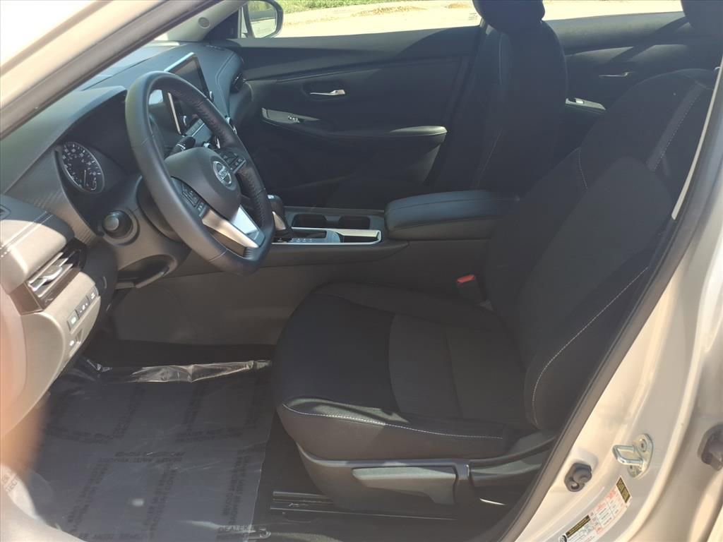 Used 2020 Nissan Sentra SV w/ Electronics Package image 19