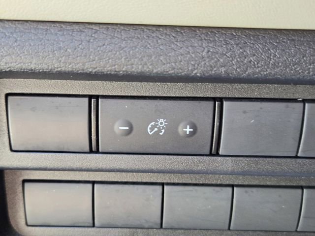 Used 2025 Mitsubishi Outlander SE FWD image 20