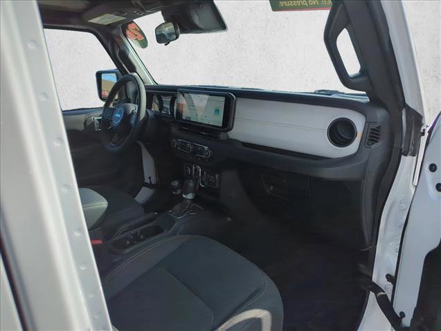 Used 2024 Jeep Wrangler Sport S image 23