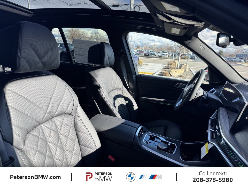 New 2026 BMW X5 xDrive50e image 16