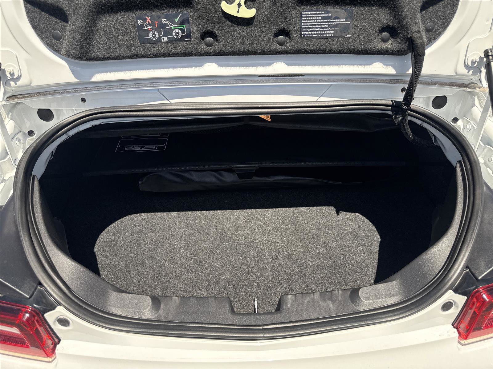 Used 2015 Chevrolet Camaro SS w/ RS Package RWD image 32