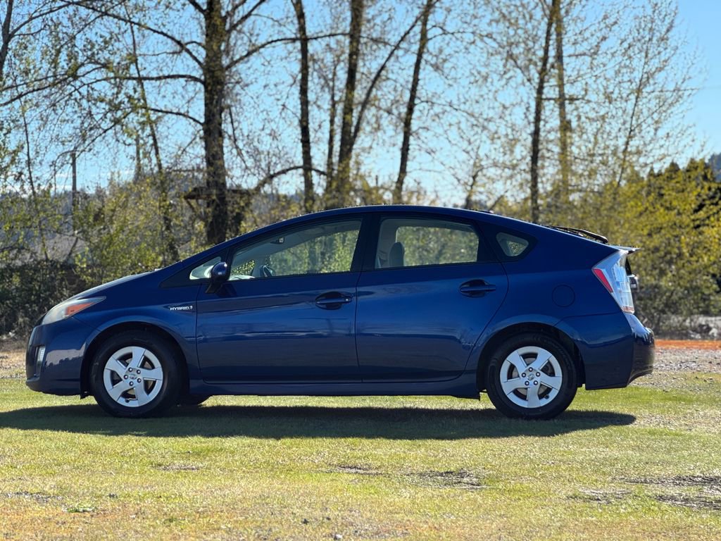 Used 2010 Toyota Prius Five image 6