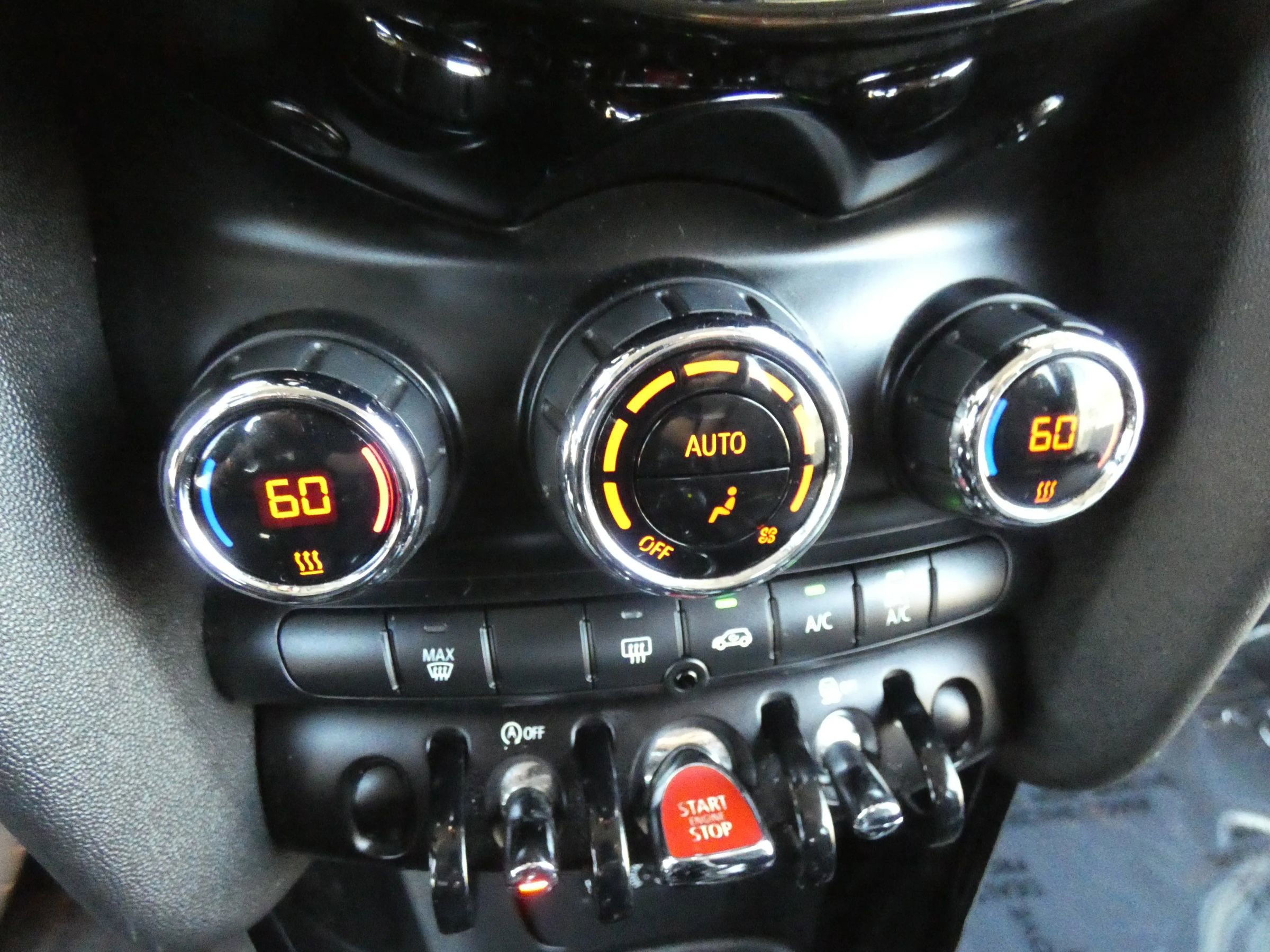 Used 2017 MINI Cooper S image 47