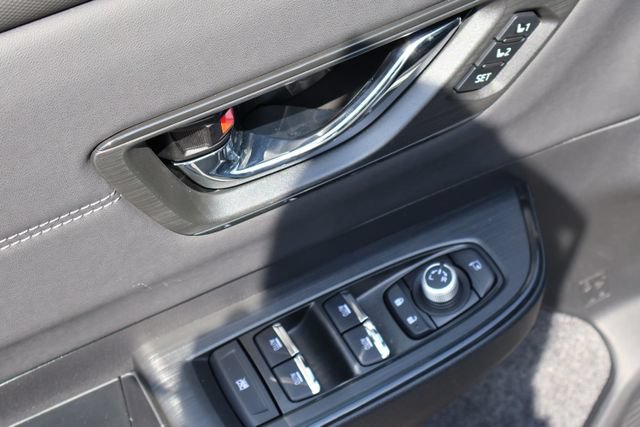 New 2026 Subaru Outback Touring AWD/4WD image 15