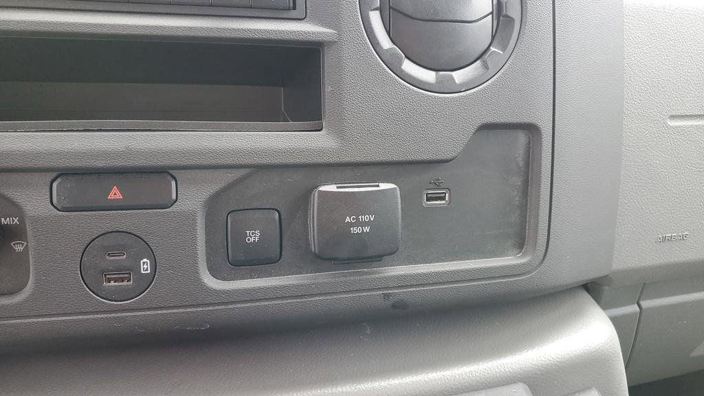 New 2026 Ford E-350 and Econoline 350 Super Duty w/ Power Equipment Group image 35