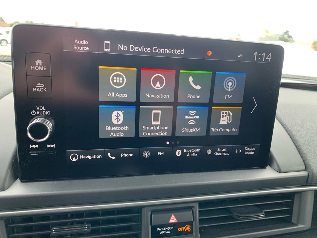 Used 2025 Honda Pilot Black Edition image 14