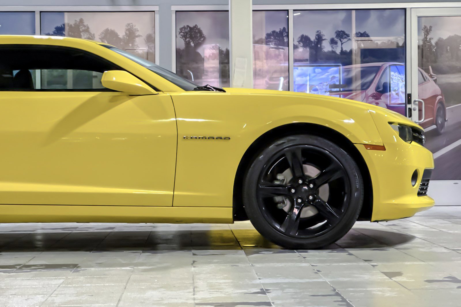 Used 2015 Chevrolet Camaro LT image 31
