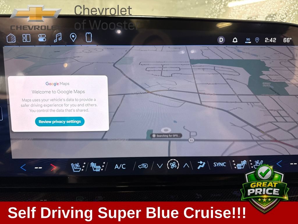 New 2026 Chevrolet Traverse RS w/ LPO, Floor Liner Package AWD/4WD image 16