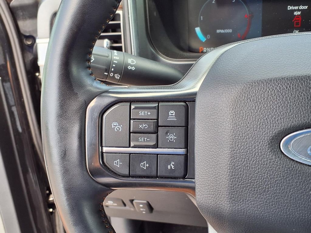 Used 2023 Ford F250 Platinum AWD/4WD image 38