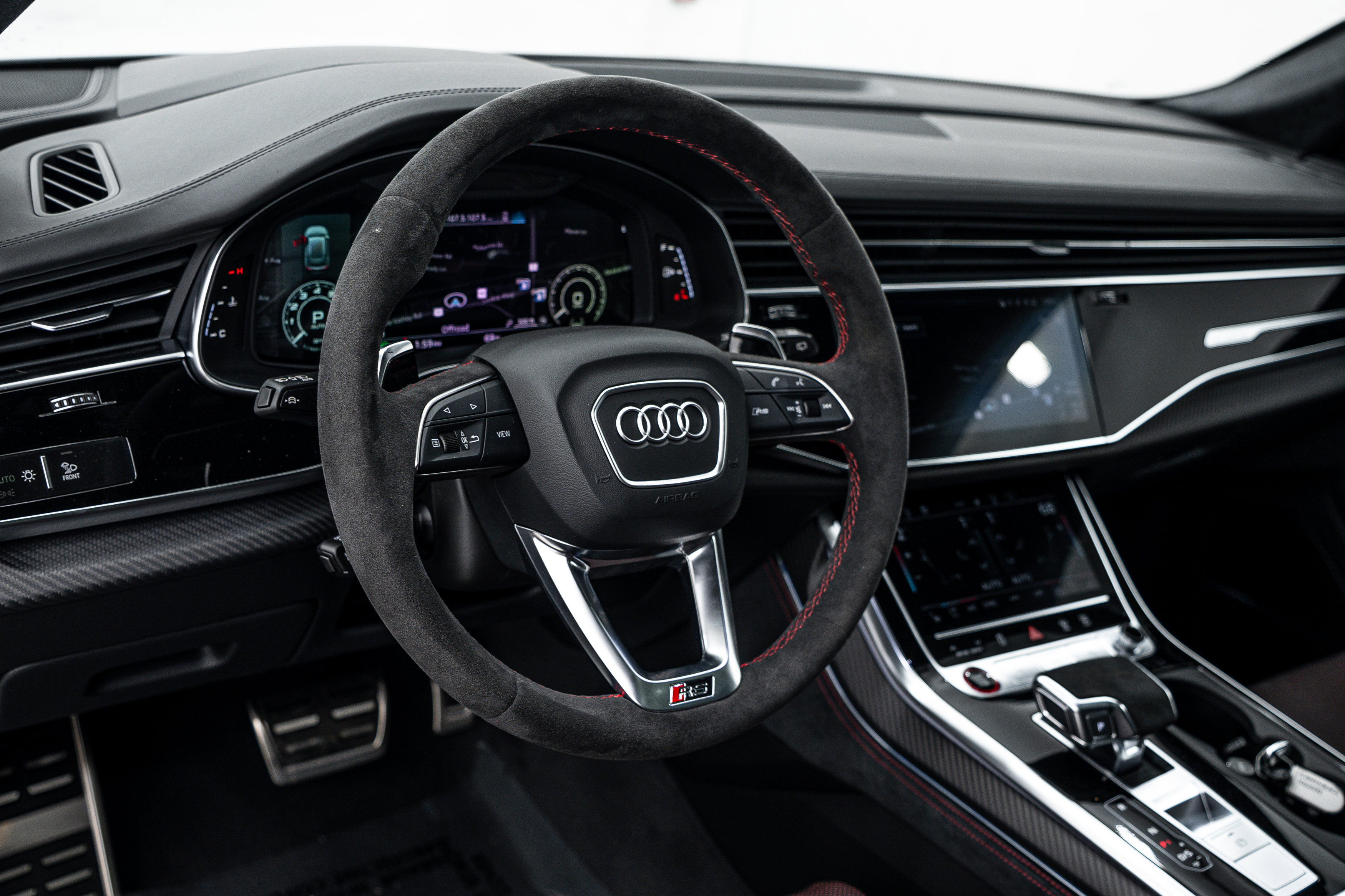 New 2026 Audi RS Q8 performance image 9