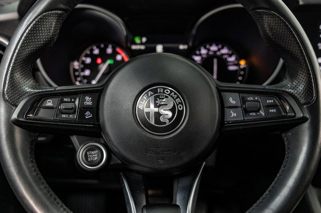Used 2021 Alfa Romeo Stelvio Sprint w/ Nero Edizione image 10
