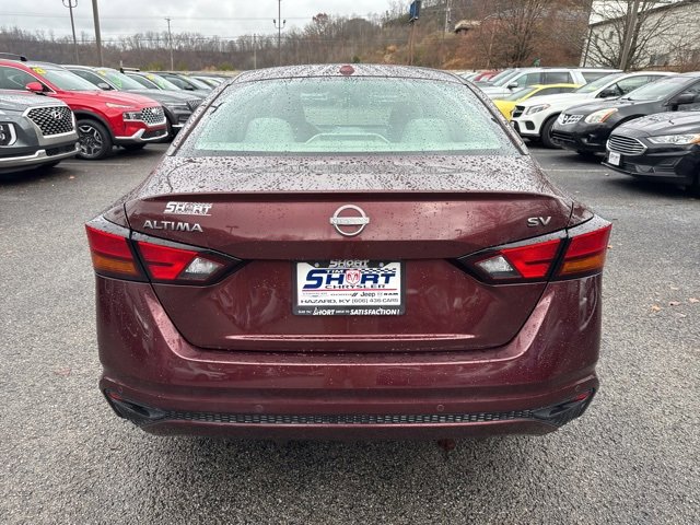 Used 2024 Nissan Altima 2.5 SV image 4