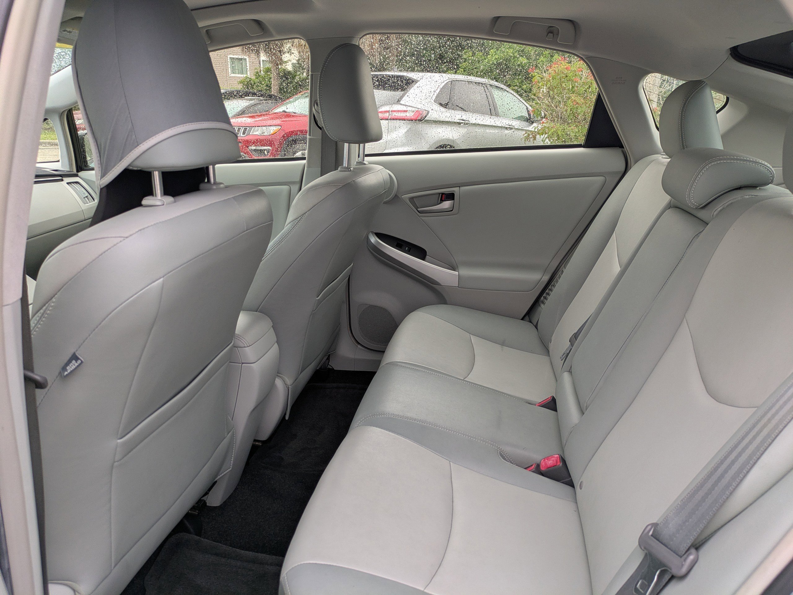 Used 2015 Toyota Prius Four image 13