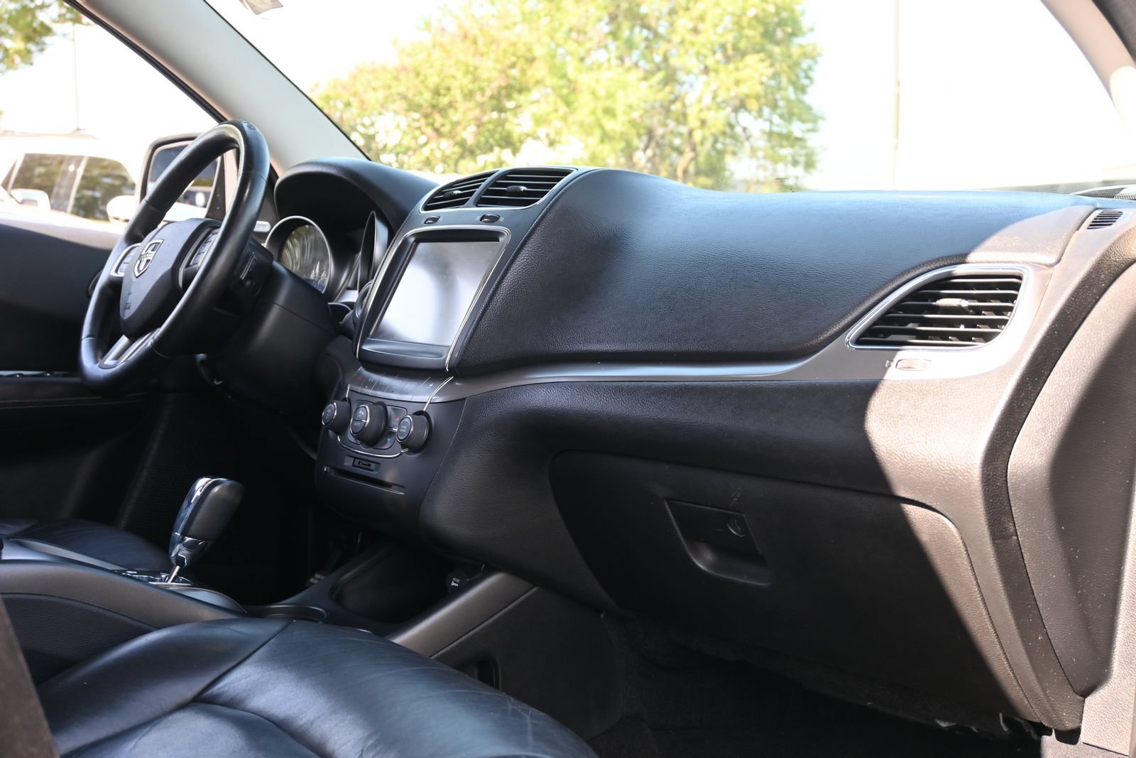 Used 2016 Dodge Journey Crossroad FWD image 25