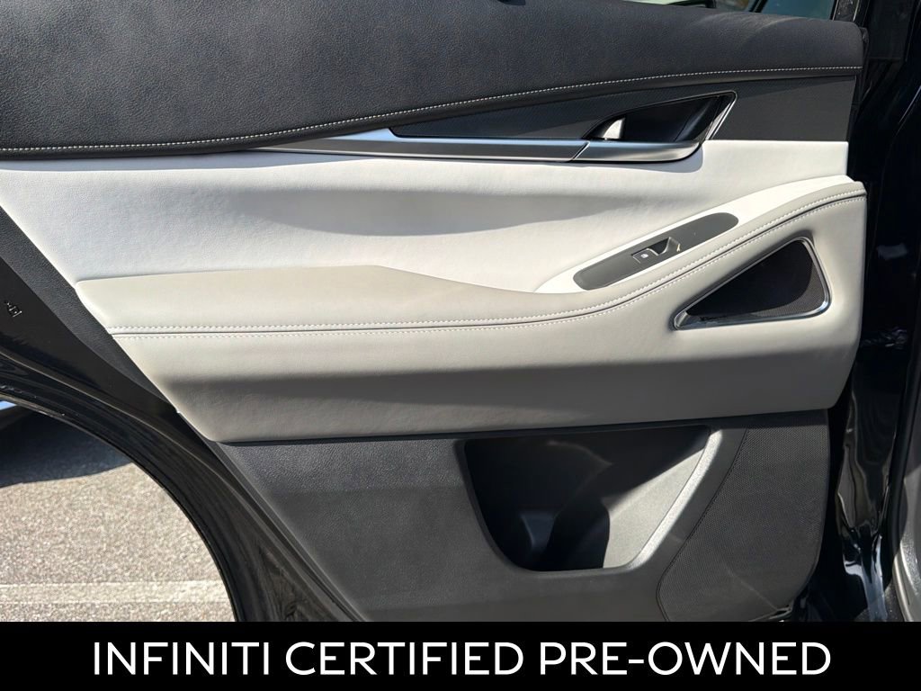 Certified 2026 INFINITI QX60 Luxe w/ Family Package image 31
