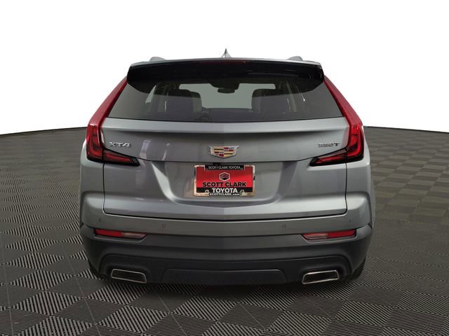 Used 2023 Cadillac XT4 Luxury w/ Cold Weather Package image 7