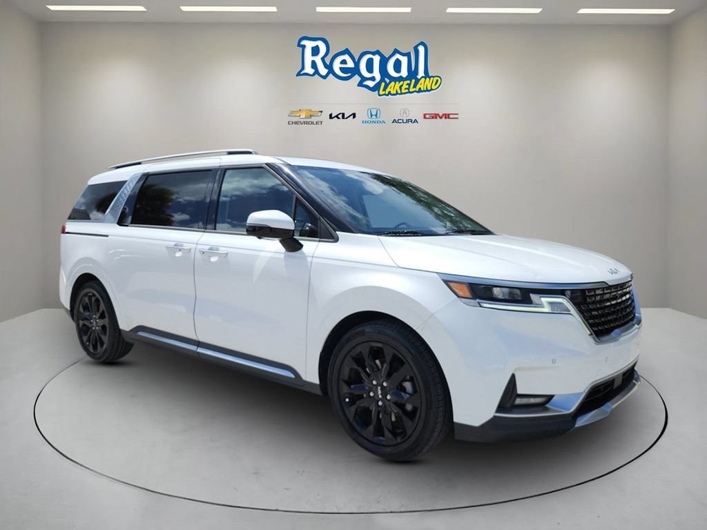 Used 2022 Kia Carnival SX FWD video 1